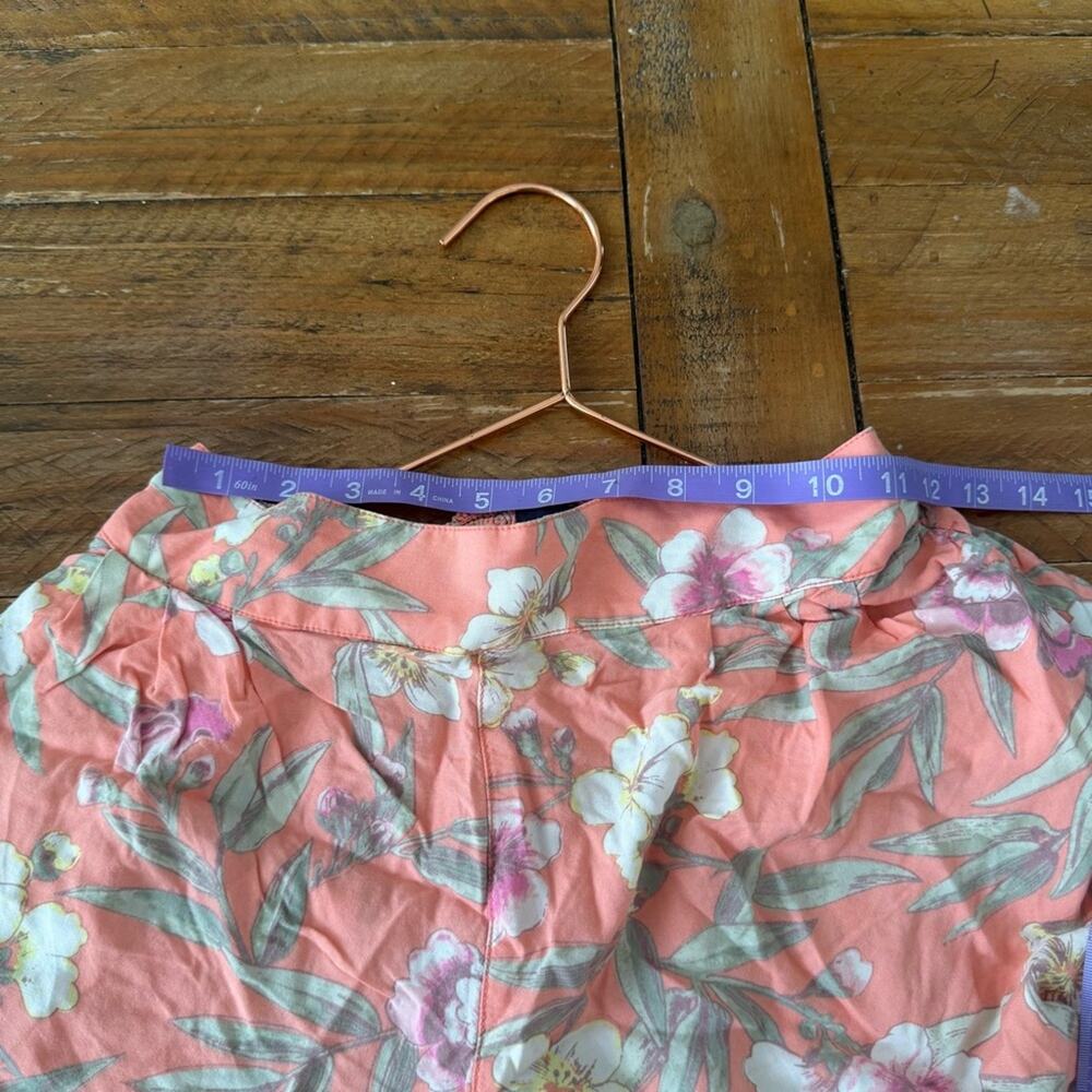 American Eagle Outfitters pull on Floral Coral Shorts - Picture 7 of 8